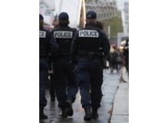 Dittatura degli immigrati, in Francia si ribella la polizia